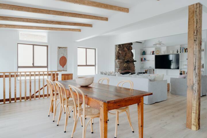 Massinger Views-Cozy fire place Private Pool Oasis gallery image 4