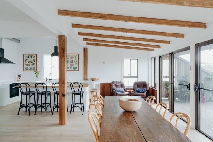 Massinger Views-Cozy fire place Private Pool Oasis gallery image 2