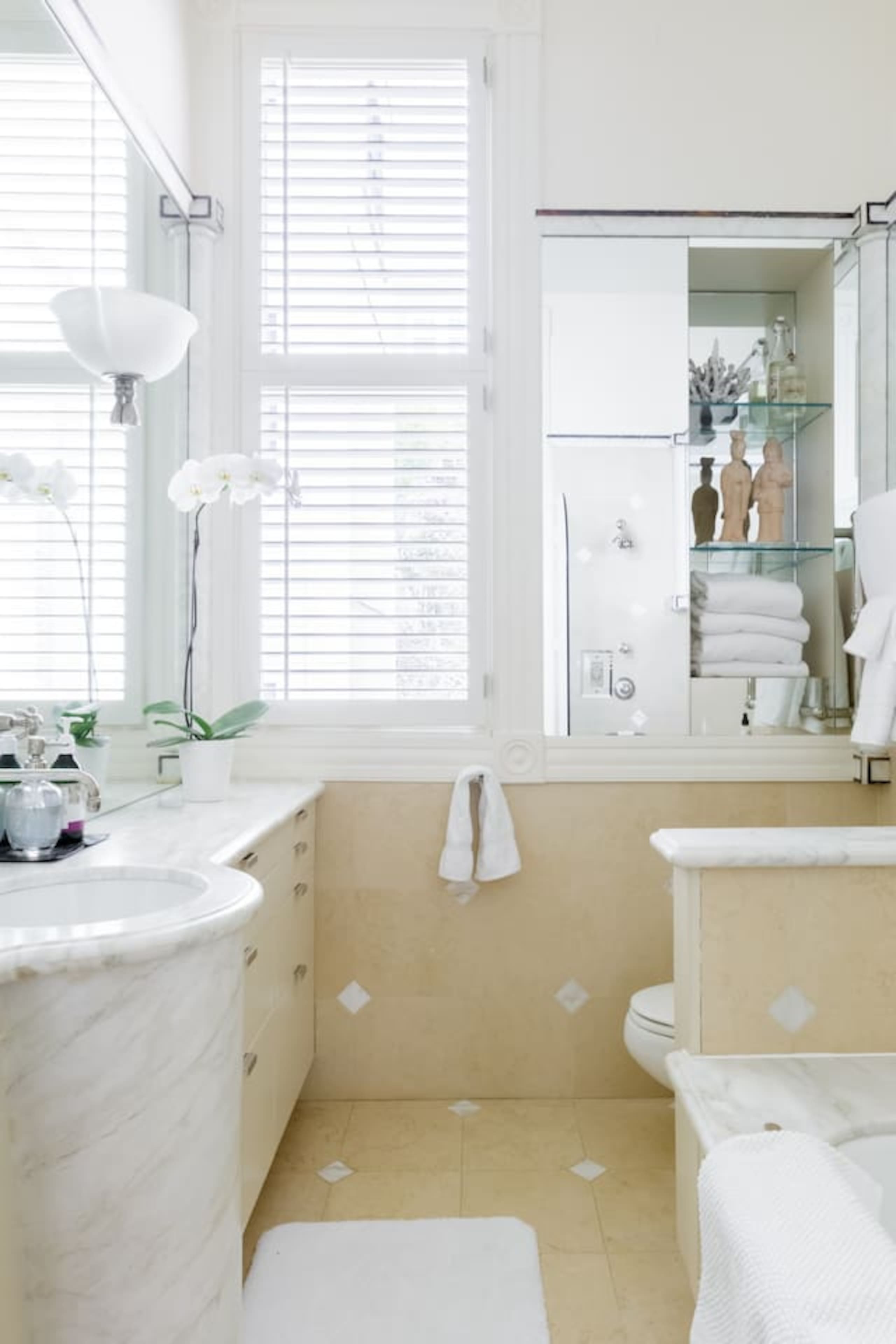 Home in San Francisco · ★4.95 · 1 bedroom · 1 bed · 1 bath - Image 20
