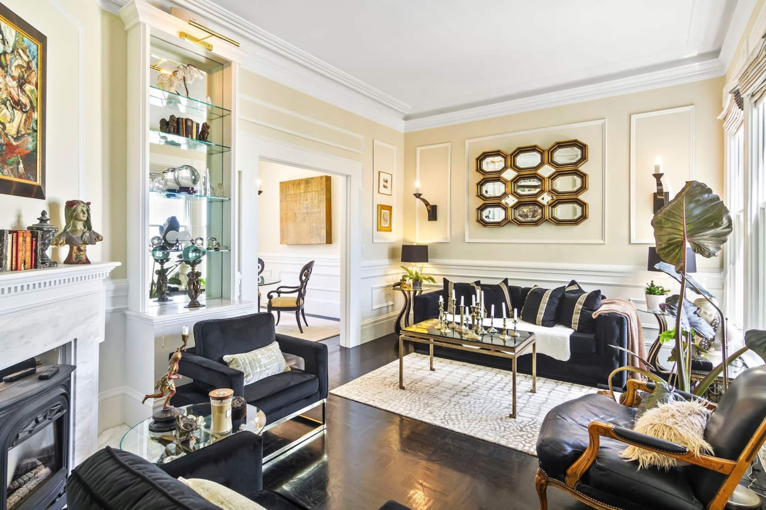 Home in San Francisco · ★4.95 · 1 bedroom · 1 bed · 1 bath - Image 1