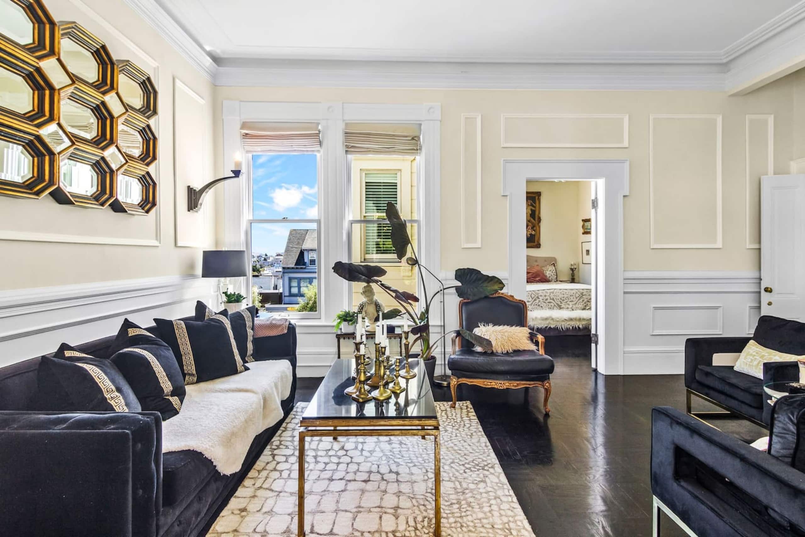 Home in San Francisco · ★4.95 · 1 bedroom · 1 bed · 1 bath - Image 2