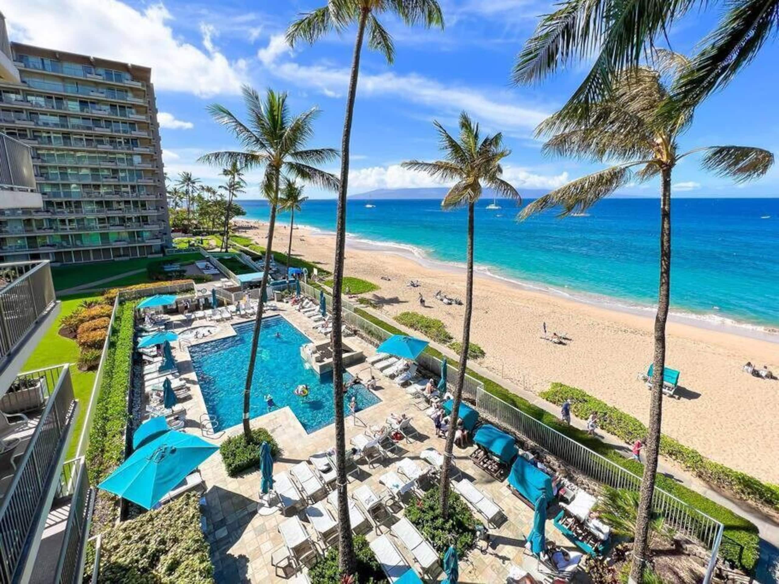 Condo in Lahaina · ★5.0 · 1 bedroom · 2 beds · 2 baths - Image 41