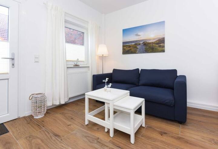 Ferienwohnung 4, Ferienwohnungen Blaues Haus - Bensersiel