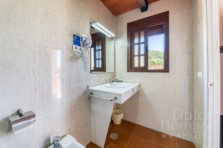 Hotel Dulce Nombre Tarifa managed Airbnb listing 2