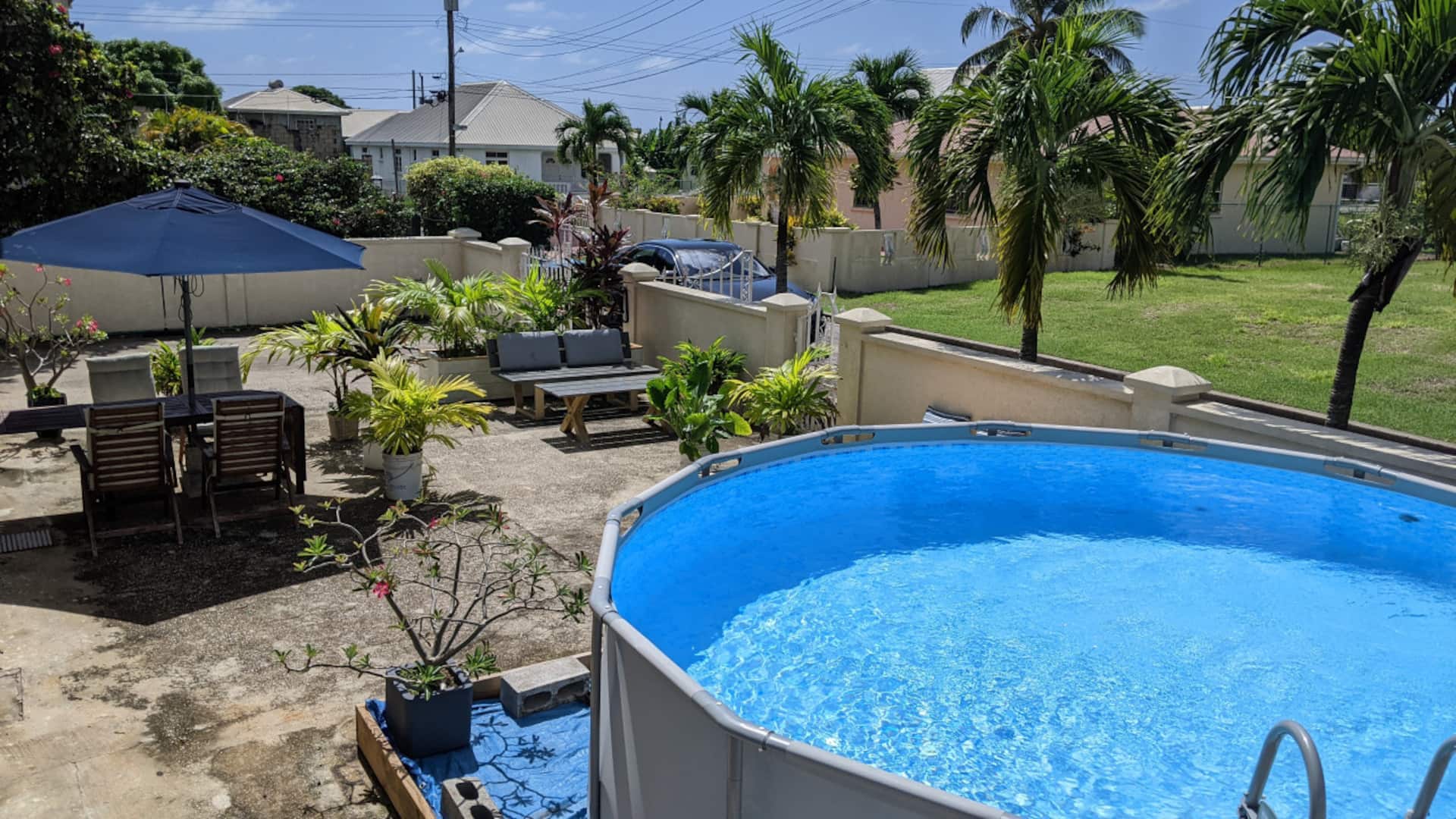 Improved! Stylish 2 bedrooms with pool 5 min beach