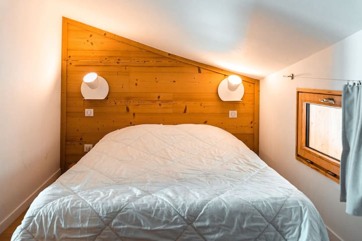 Avoriaz Snowboard School managed Airbnb listing 3