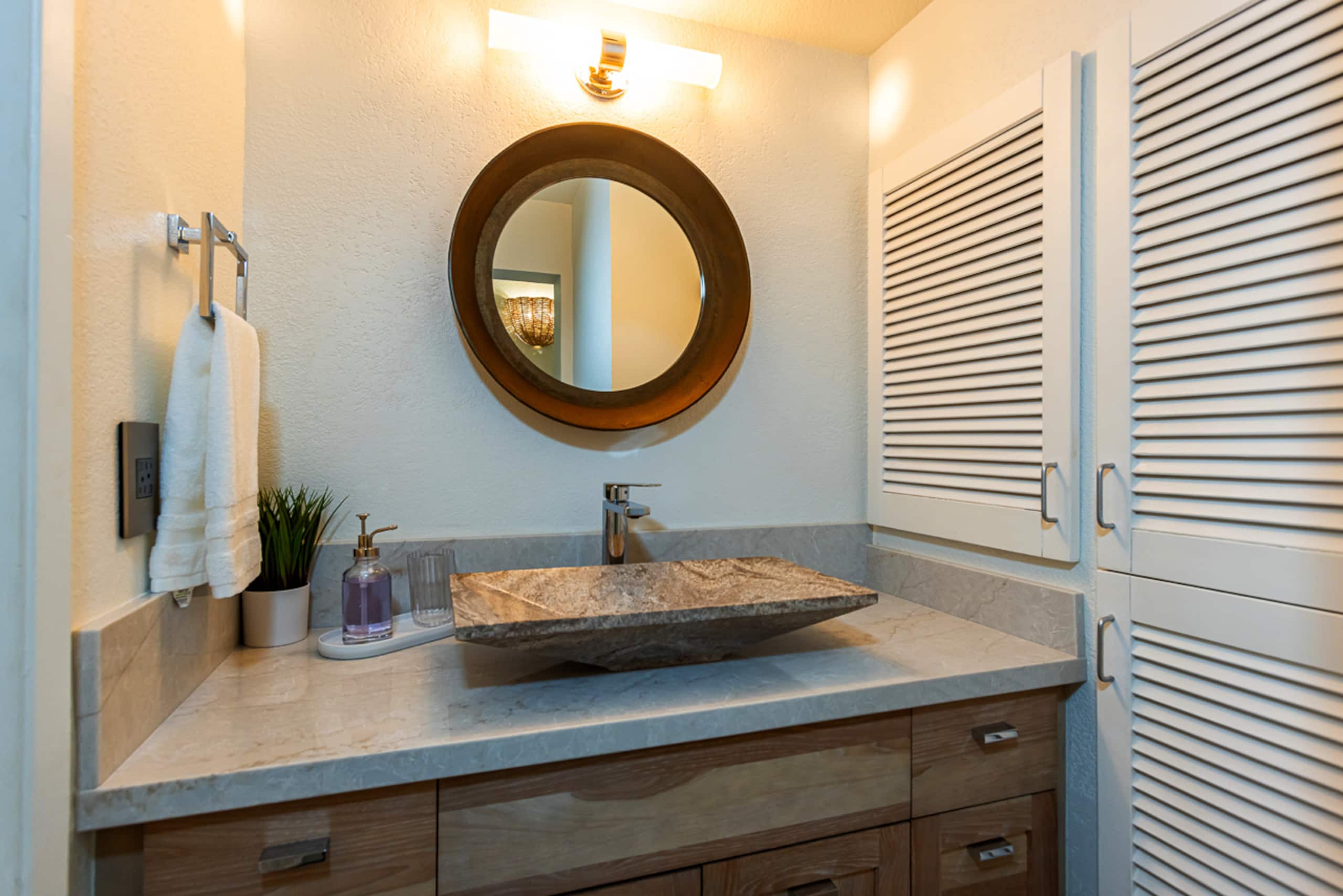 Condo in Wailea · ★4.74 · 2 bedrooms · 3 beds · 2 shared baths - Image 20
