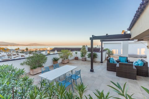 Marina Castillo Penthouse