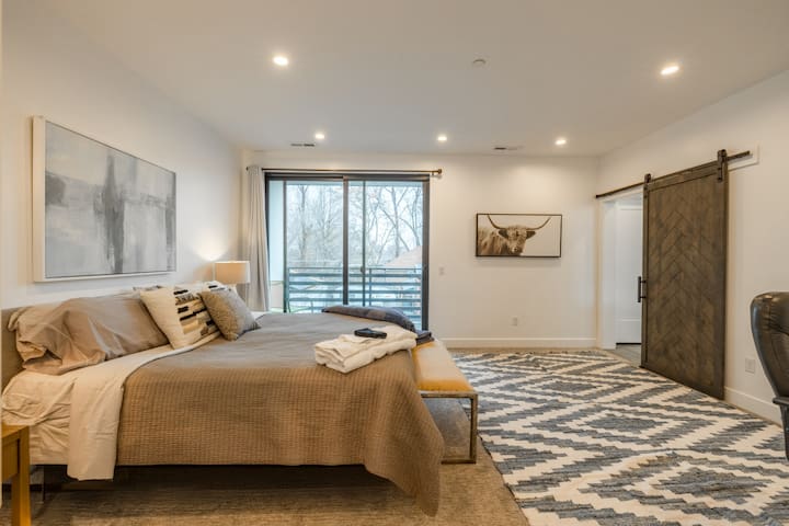 Conmigo Vacation Rentals managed Airbnb listing 2