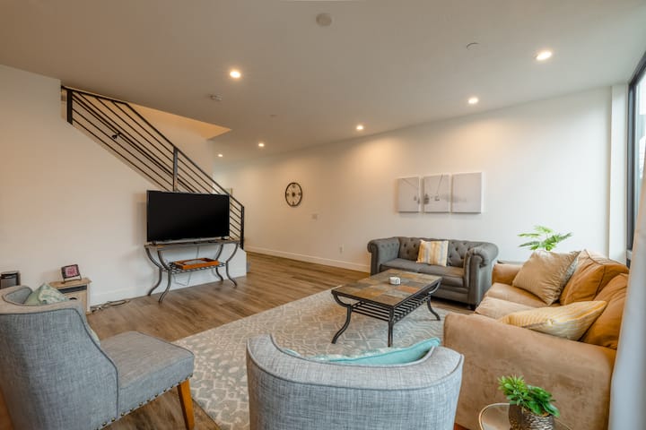 Pet Friendly | Near Downtown Slc & Mountains - Salt Lake City, UT