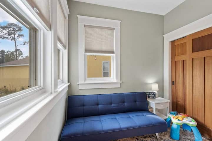 Al piano di sotto. Futon