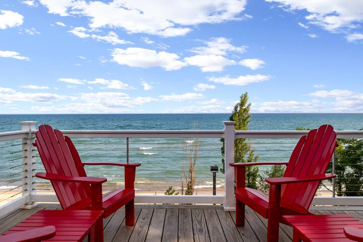Juniper Holiday + Home managed Airbnb listing 3