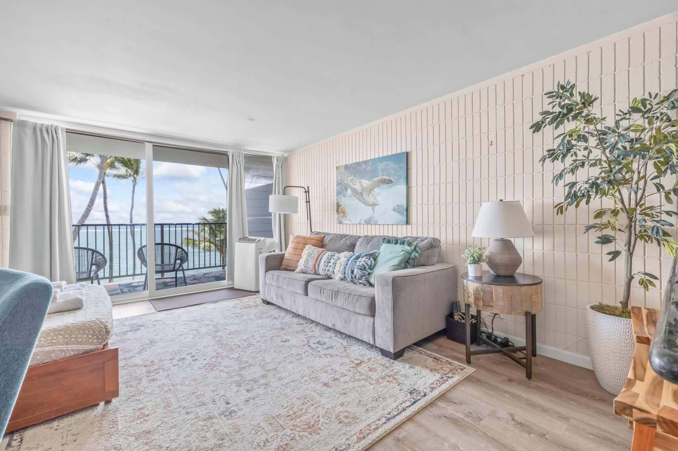Condo in Hauula · ★4.83 · 1 bedroom · 3 beds · 1 private bath - Image 1