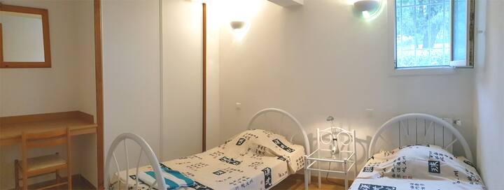 ორსაძინებლიანი