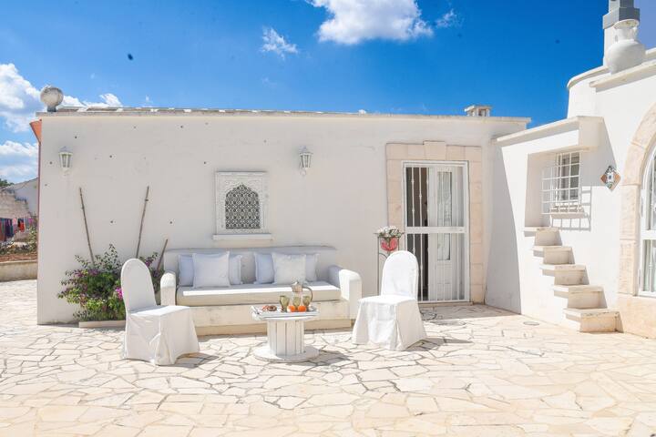 Wonderful Italy | Villa Ganimede con piscina gallery image 3