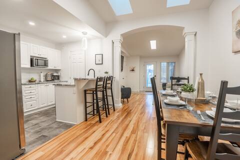 3BR+WiFi+Kitchen+Washer+Free Parking+Dryer+Pet