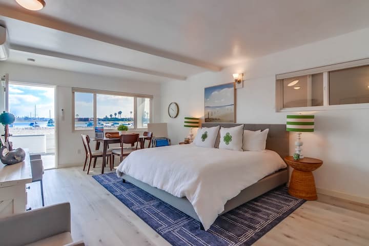Waterfront * Exclusive View Patio * Ground Level - Liberty Station - San Diego