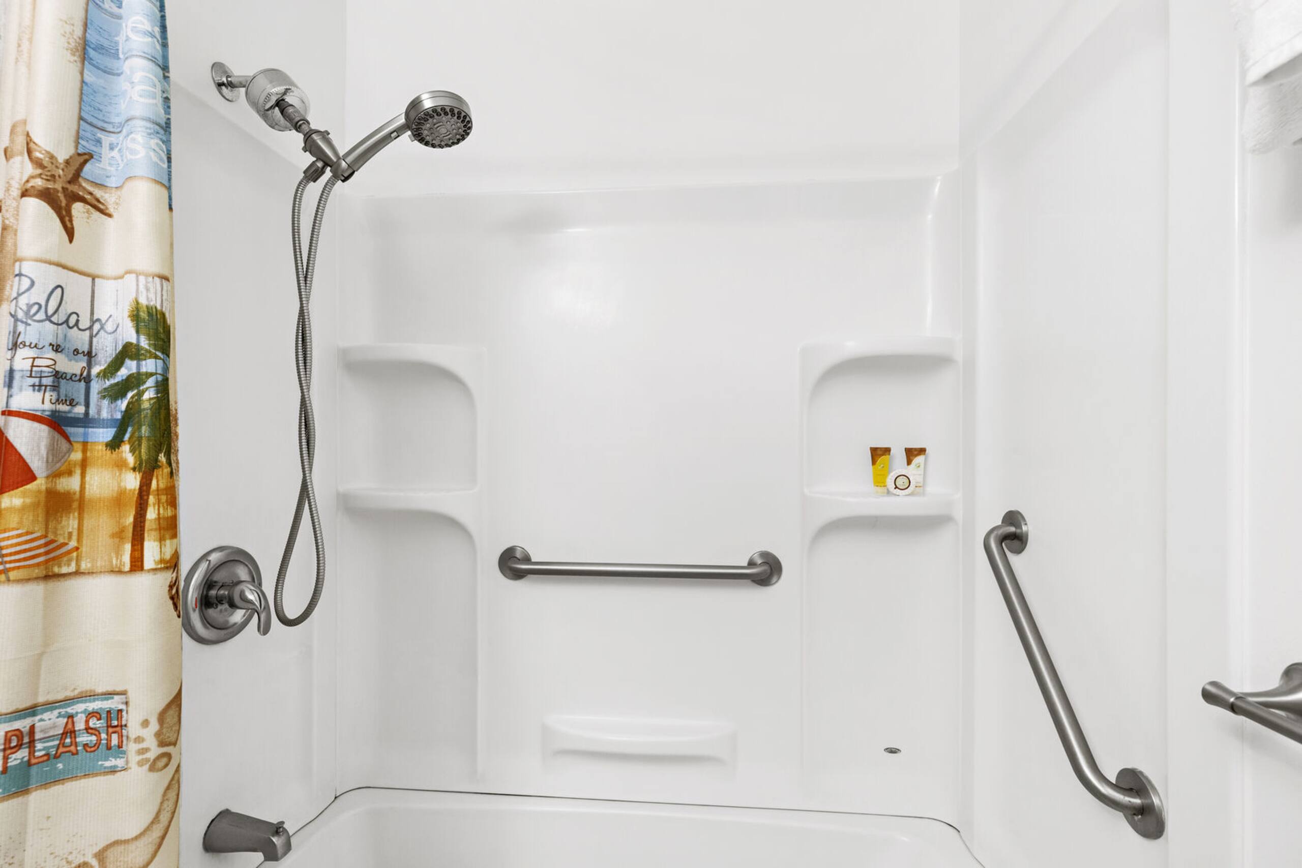 Condo in Kihei · ★4.5 · 1 bedroom · 1 bed · 1 bath - Image 16