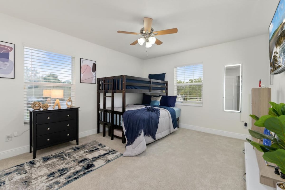 [Dhoma e gjumit #6] ~ Krevat dopio dhe krevat dopio (krevat marinari), krevat tek (me dalje), televizor inteligjent

