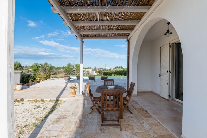 Wonderful Italy | Villa Sara con piscina gallery image 2