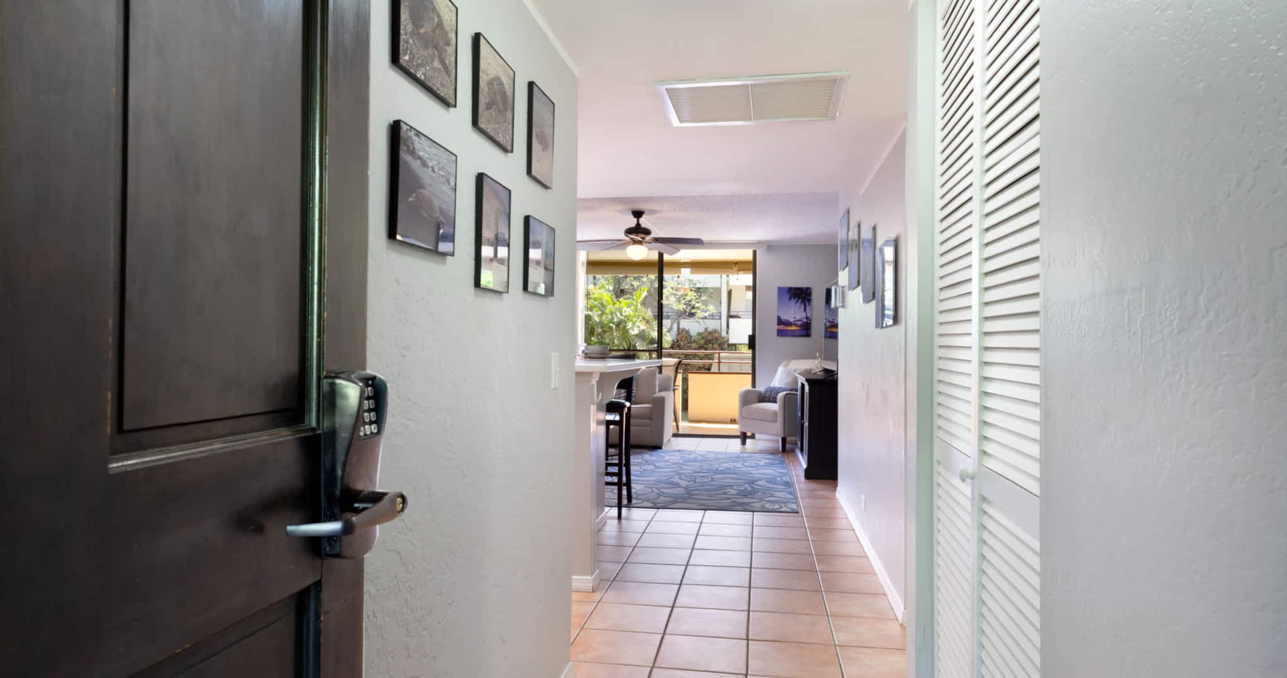Condo in Kailua-Kona · ★4.6 · 2 bedrooms · 3 beds · 2 private baths - Image 23