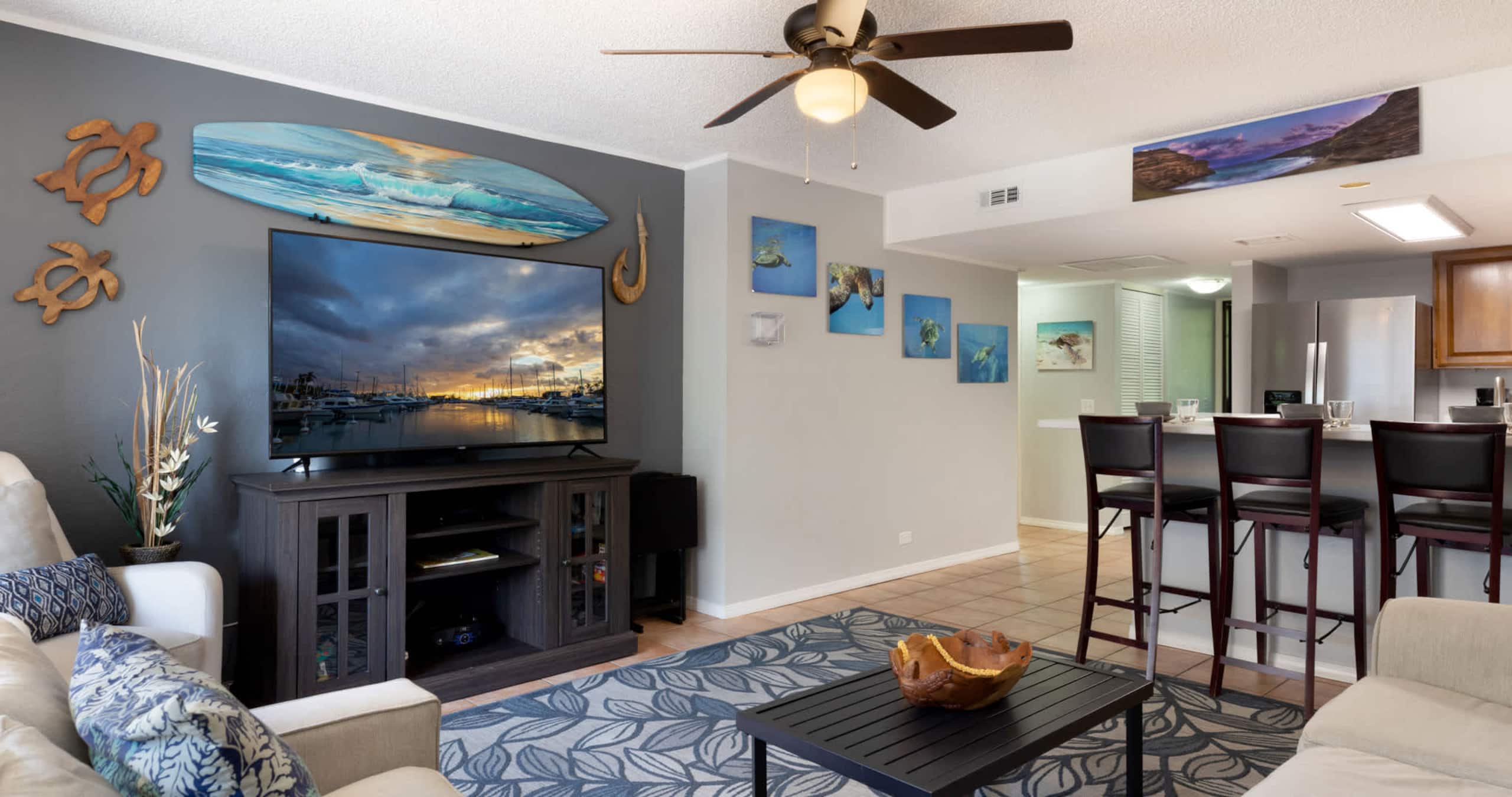Condo in Kailua-Kona · ★4.6 · 2 bedrooms · 3 beds · 2 private baths - Image 1