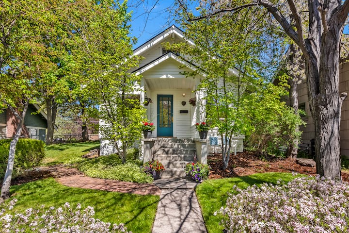 Bluebird Day - Jefferson Cottage Cozy Two-bedroom, Perfect For Family Getaways. - Oregon