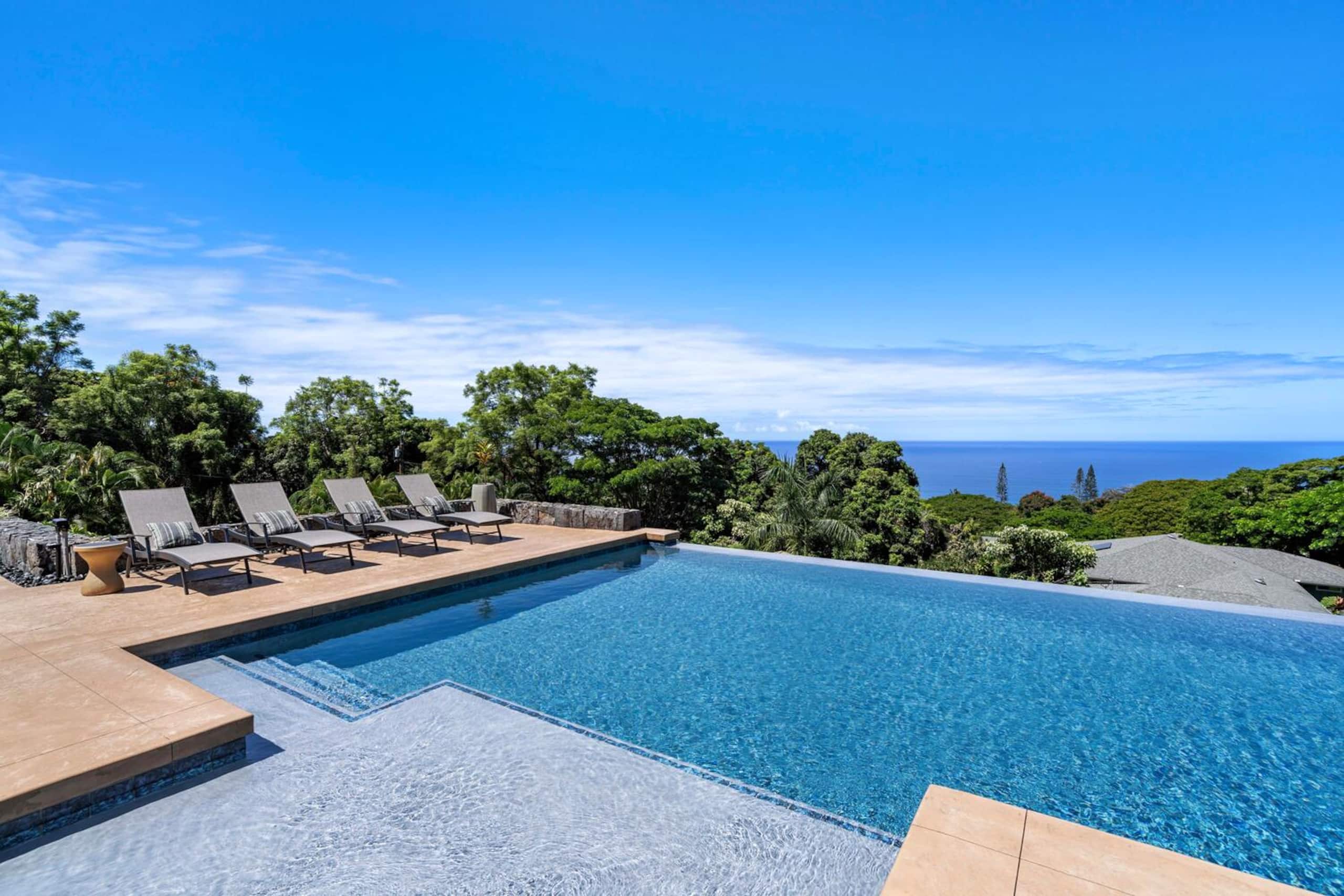 Home in Kailua-Kona · ★4.96 · 4 bedrooms · 5 beds · 3.5 baths - Image 82