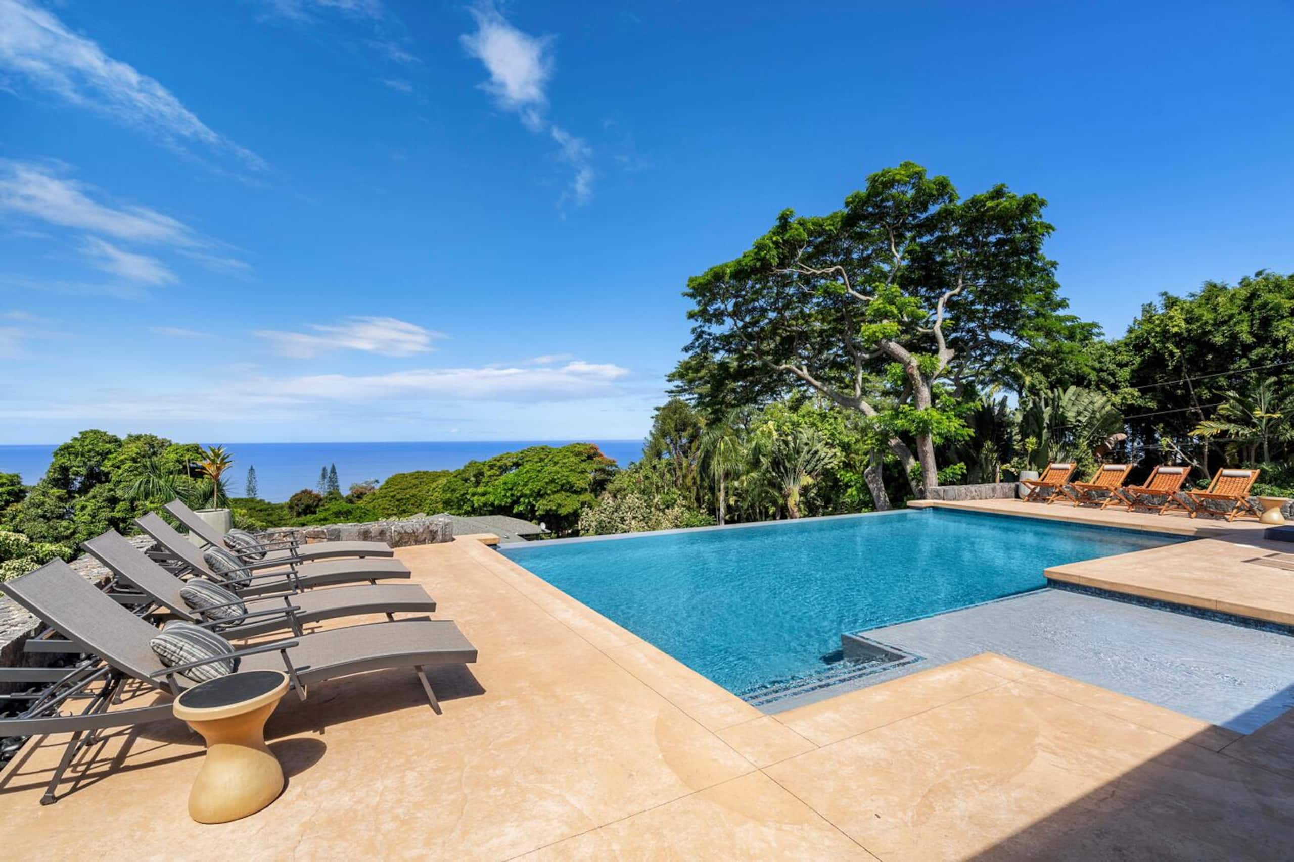 Home in Kailua-Kona · ★4.96 · 4 bedrooms · 5 beds · 3.5 baths - Image 58