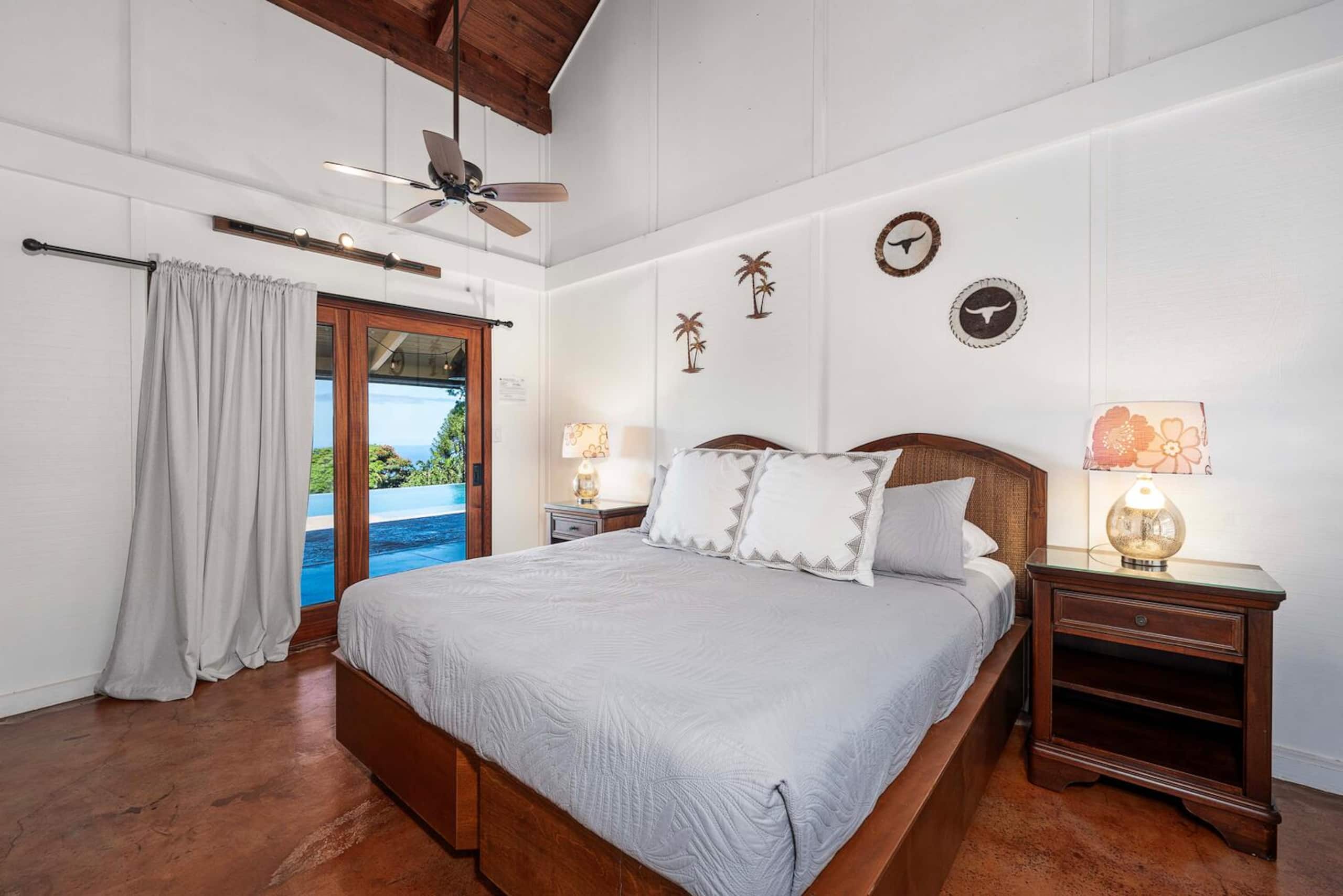 Home in Kailua-Kona · ★4.96 · 4 bedrooms · 5 beds · 3.5 baths - Image 23