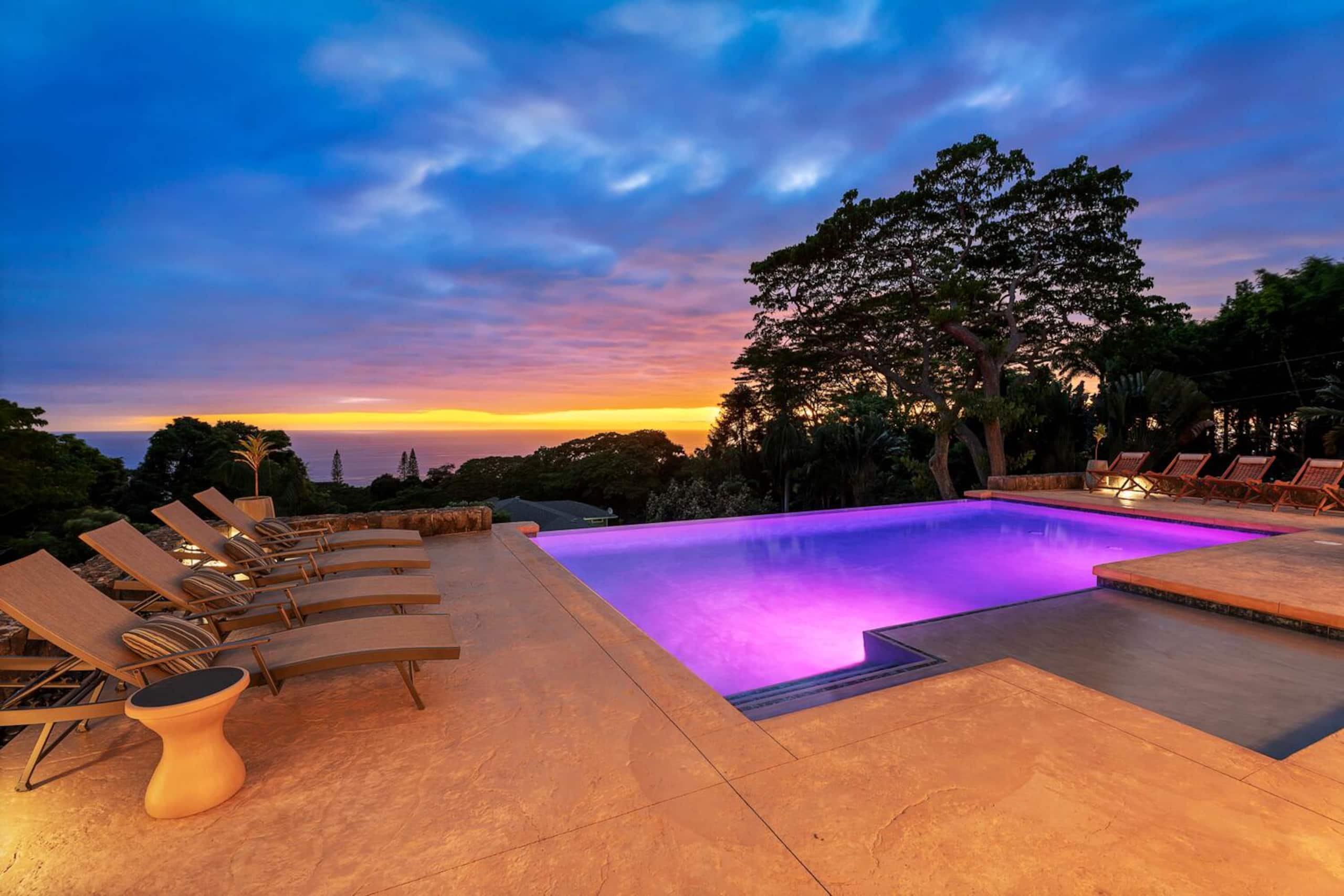 Home in Kailua-Kona · ★4.96 · 4 bedrooms · 5 beds · 3.5 baths - Image 85