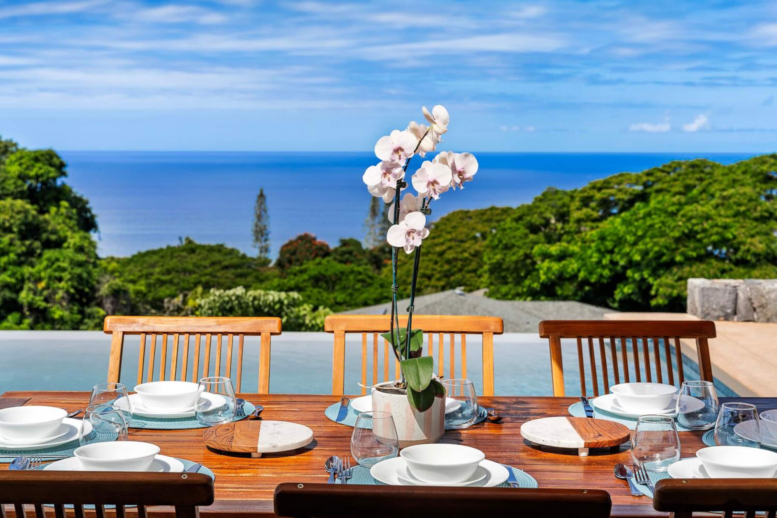 Home in Kailua-Kona · ★4.96 · 4 bedrooms · 5 beds · 3.5 baths - Image 13