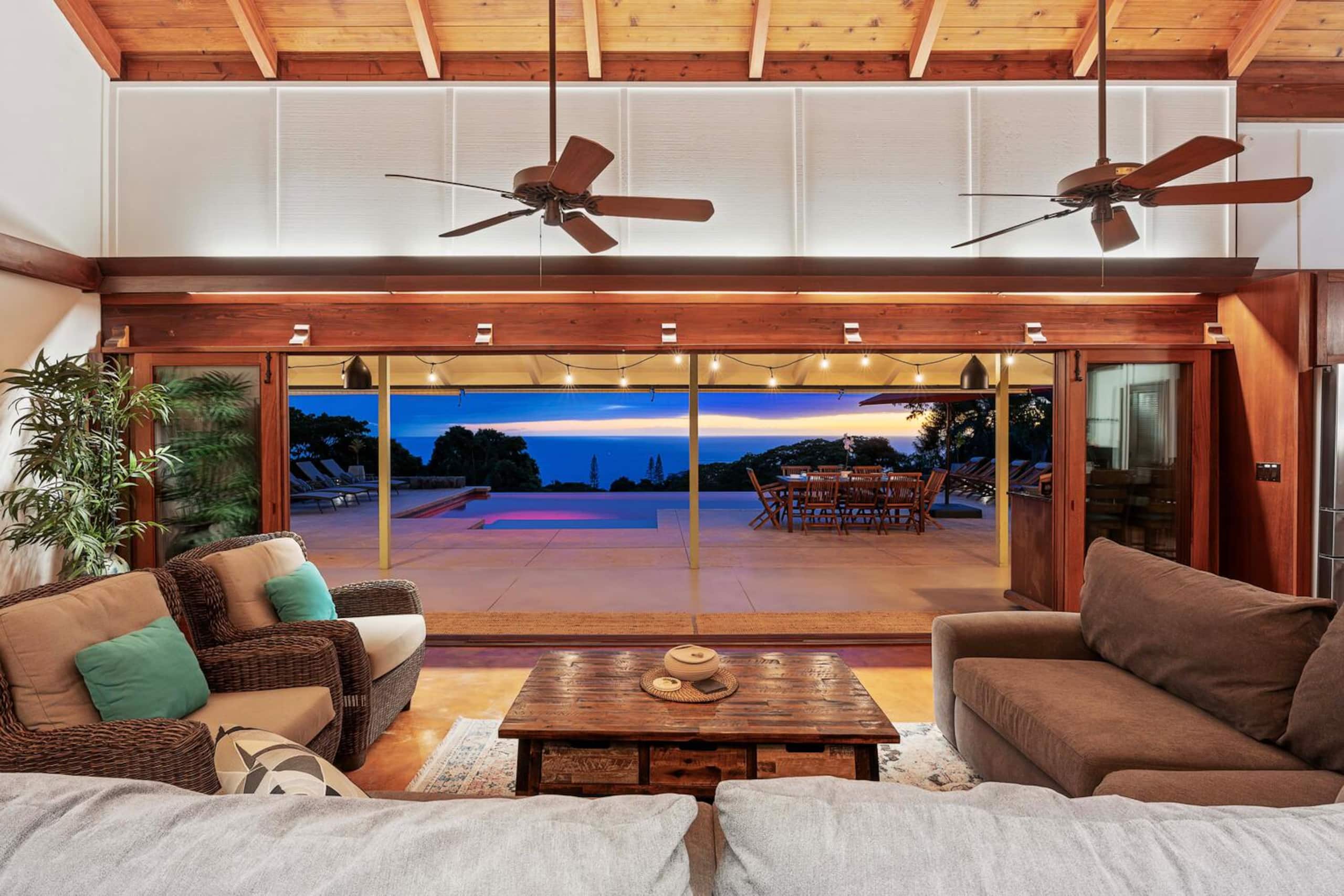 Home in Kailua-Kona · ★4.96 · 4 bedrooms · 5 beds · 3.5 baths - Image 12