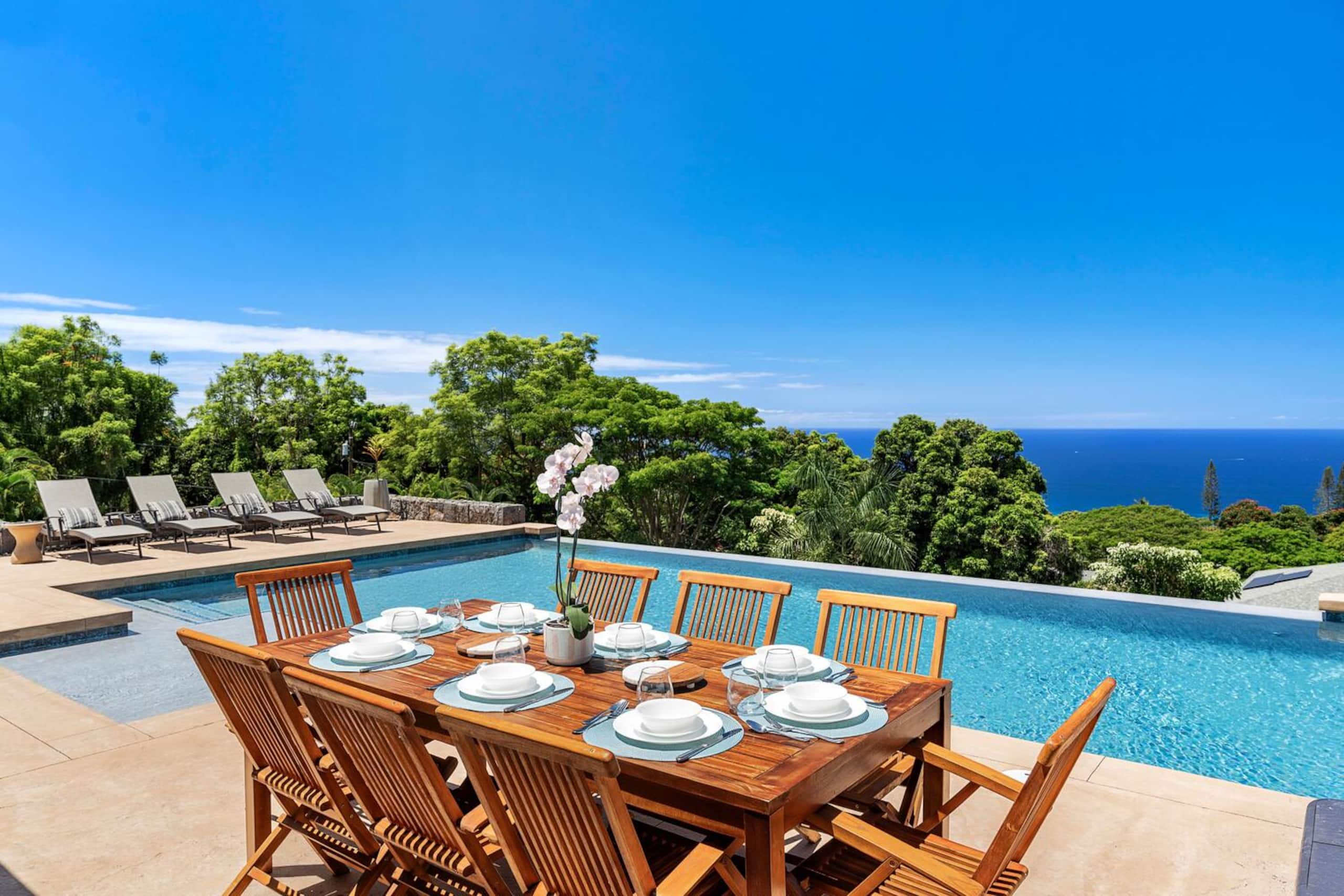 Home in Kailua-Kona · ★4.96 · 4 bedrooms · 5 beds · 3.5 baths - Image 52