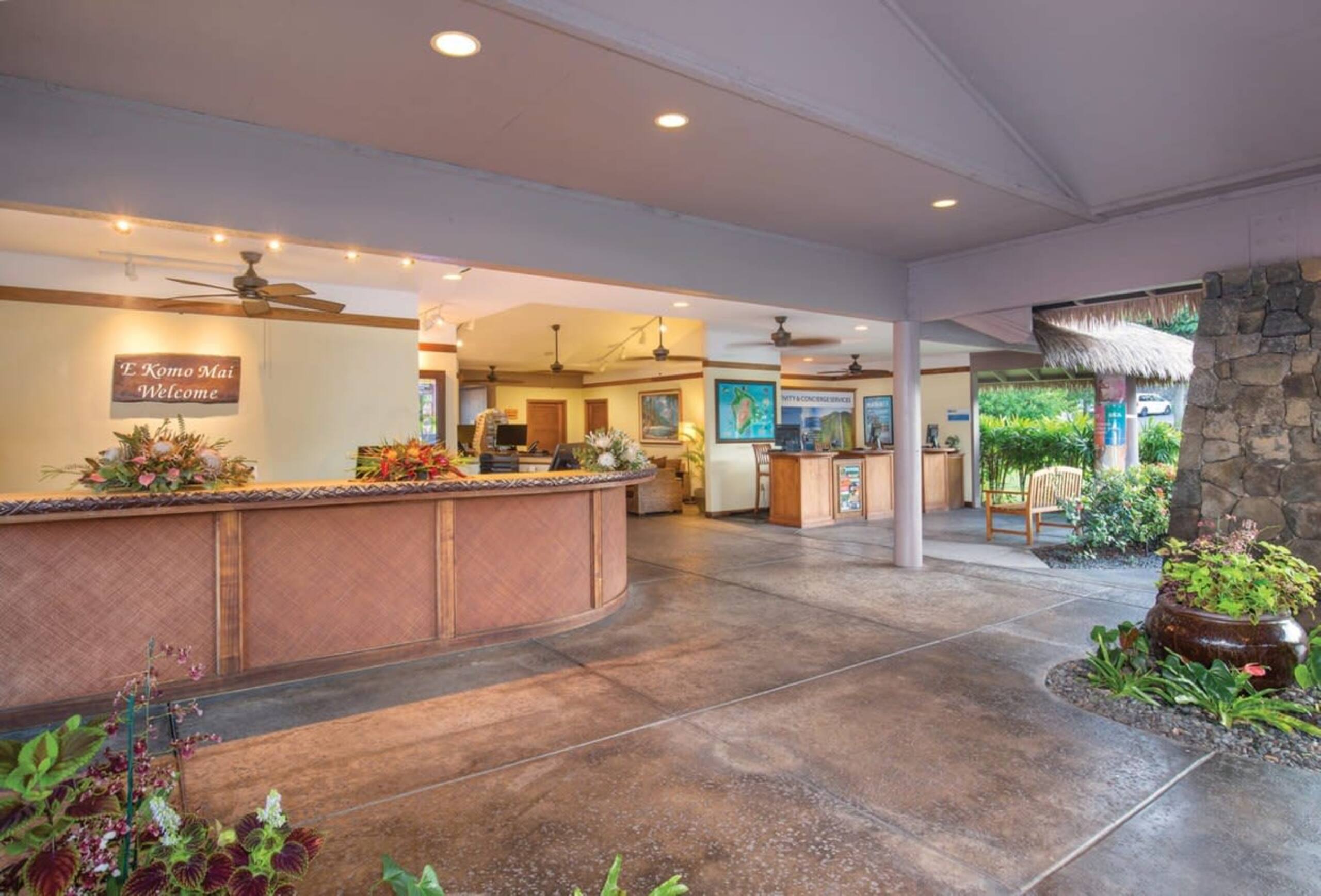 Condo in Kailua-Kona · ★4.89 · 2 bedrooms · 3 beds · 2 private baths - Image 9
