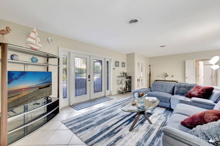 Casa by The Cove – 3/2 + Office gallery image 4