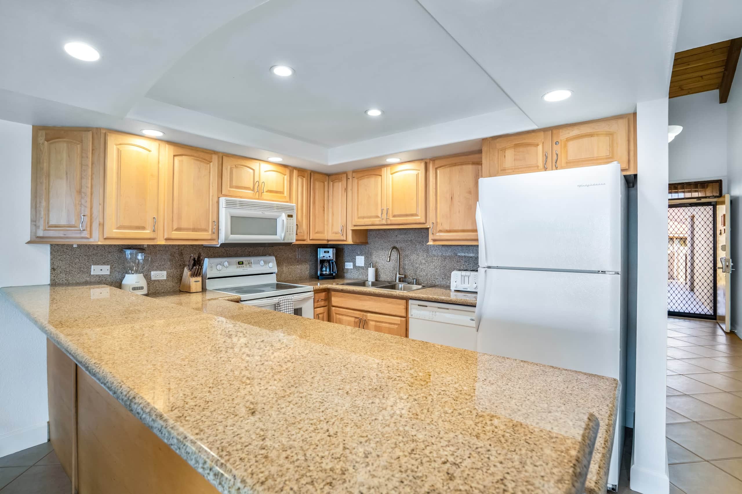 Condo in Kihei · ★4.6 · 2 bedrooms · 3 beds · 2 shared baths - Image 12
