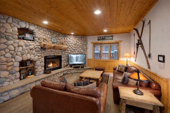 Timberwolf 3d Mountain Escape Hot Tub Retreat - Solitude, UT