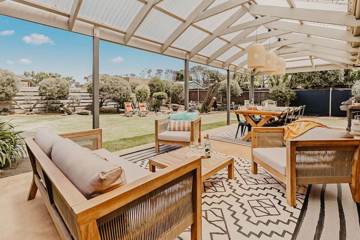 Alkira – Steps to Nature, Minutes to the Beach