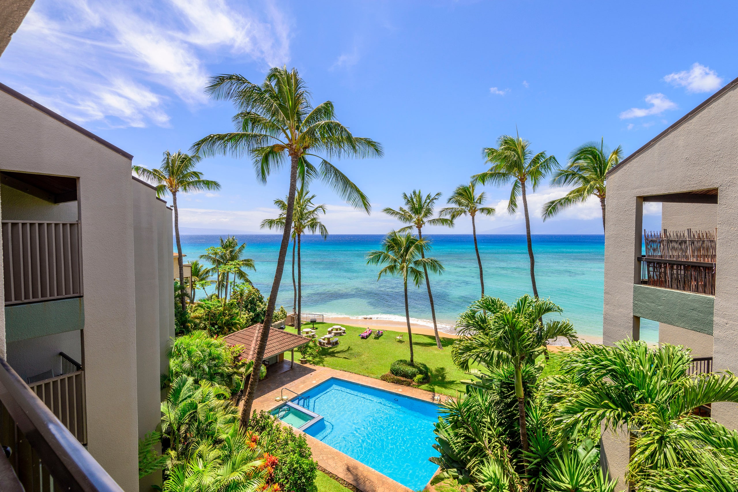 Condo in Lahaina · ★4.64 · 2 bedrooms · 2 beds · 2 baths - Image 33