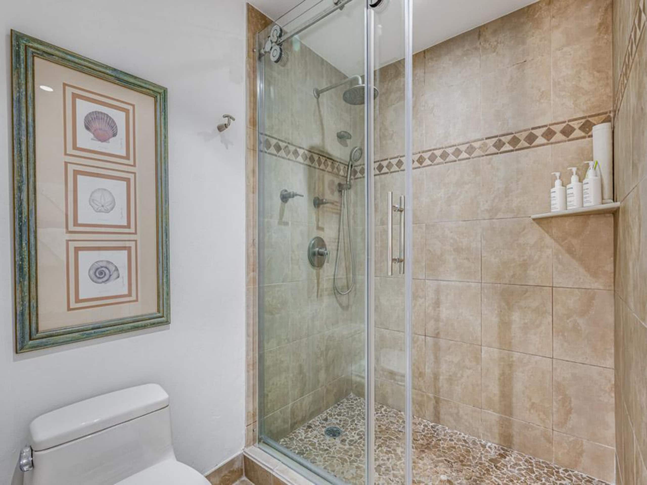 Condo in Lahaina · ★5.0 · 2 bedrooms · 3 beds · 2 baths - Image 25