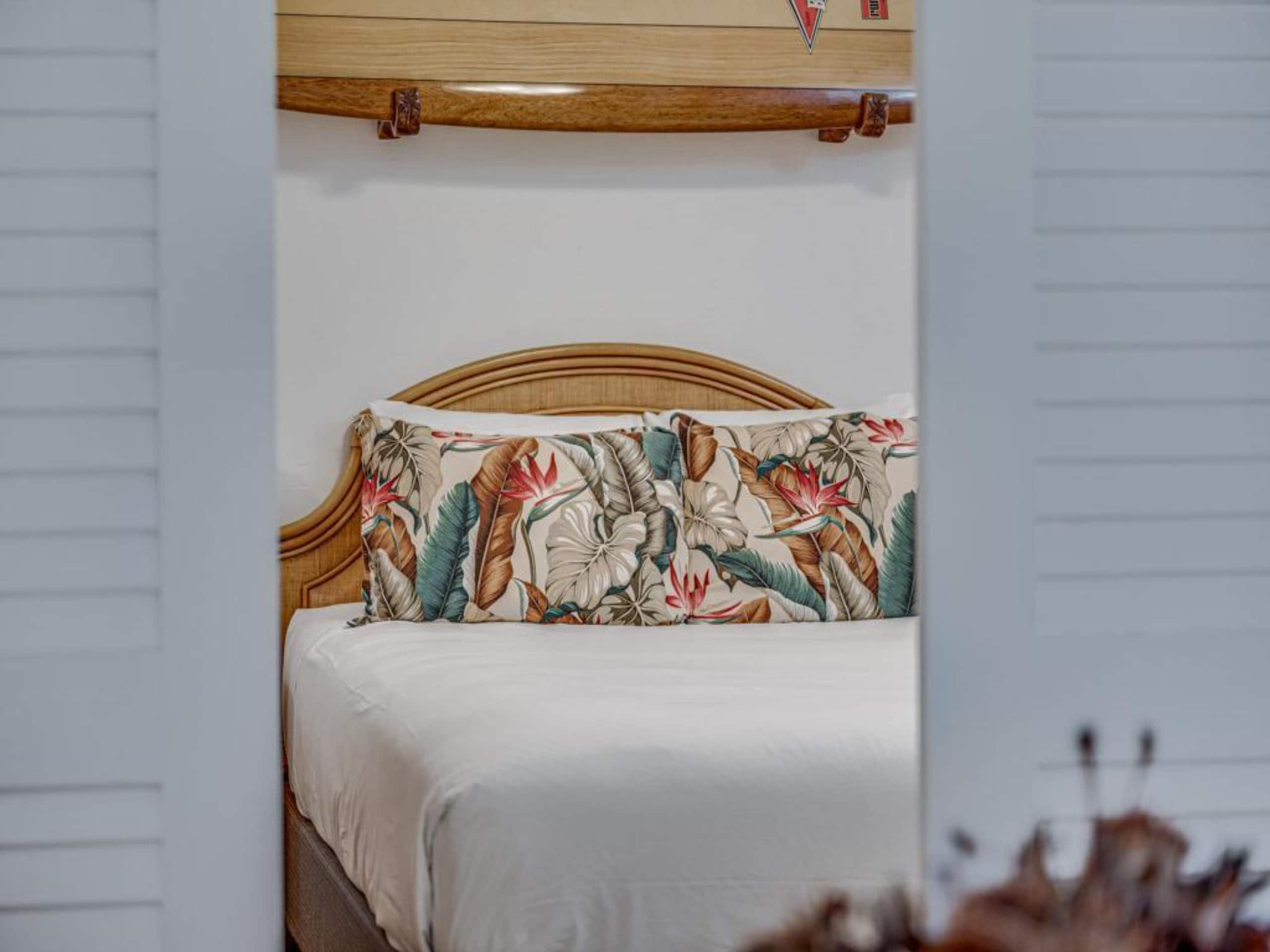 Condo in Lahaina · ★5.0 · 2 bedrooms · 3 beds · 2 baths - Image 26
