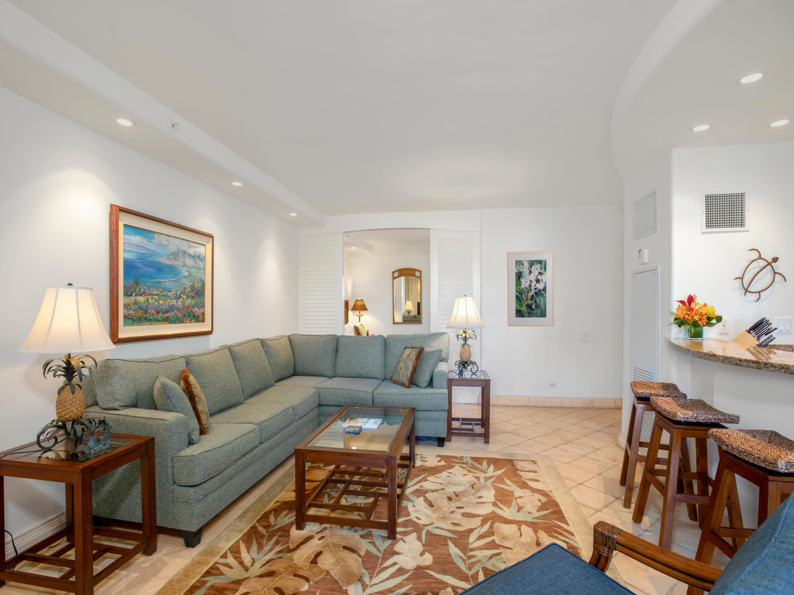 Condo in Lahaina · ★5.0 · 2 bedrooms · 3 beds · 2 baths - Image 5