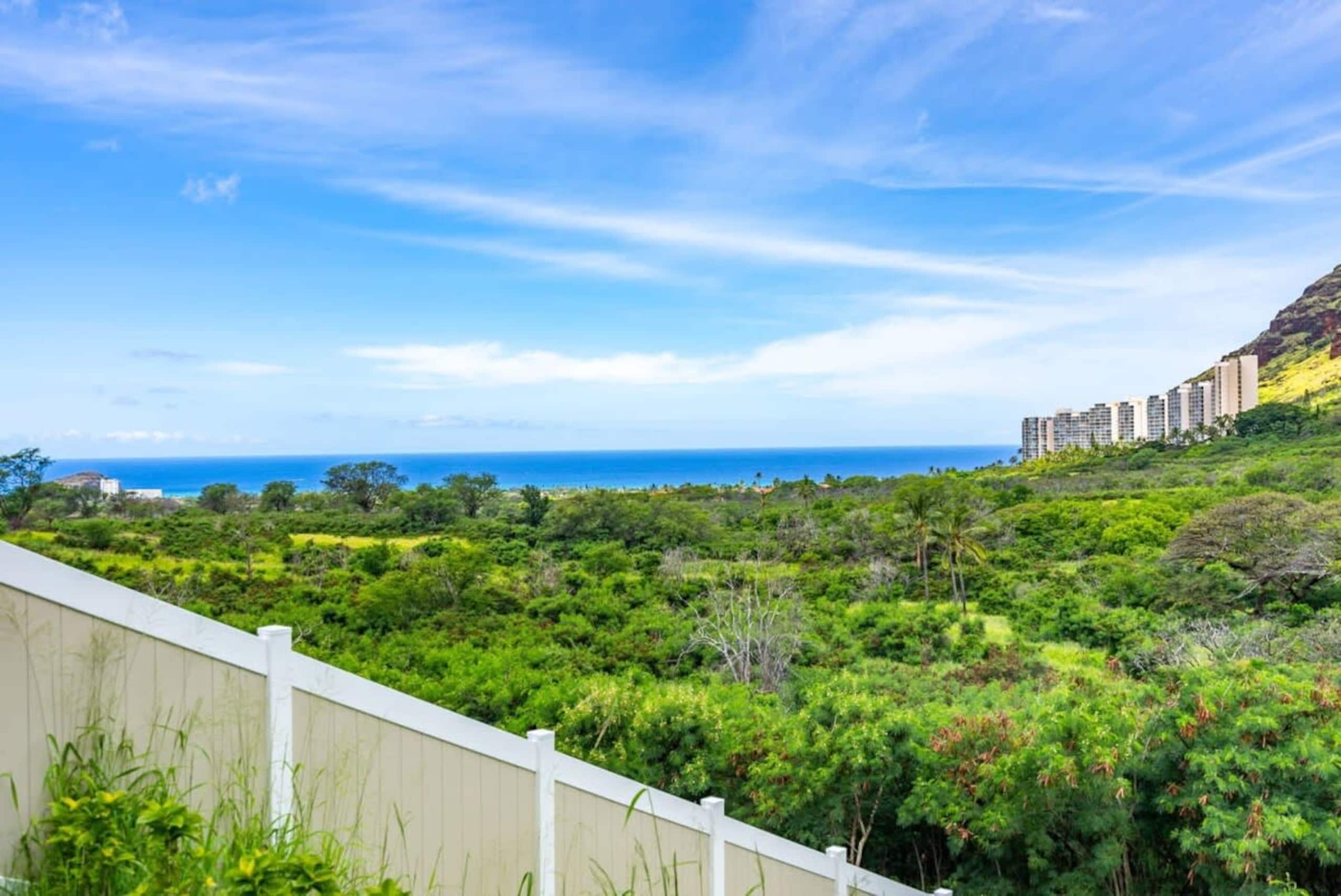 Home in Waianae · ★4.95 · 4 bedrooms · 6 beds · 3.5 private baths - Image 47