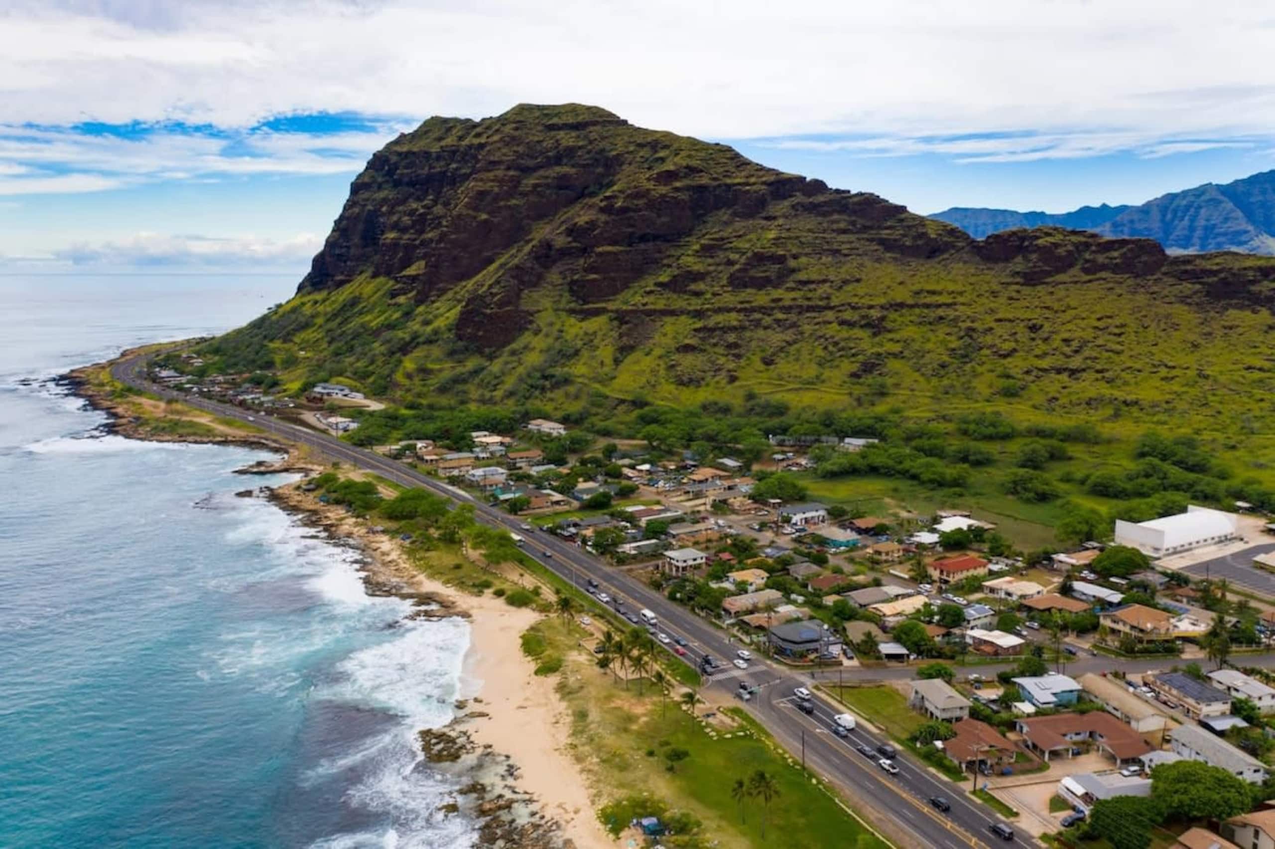 Home in Waianae · ★4.95 · 4 bedrooms · 6 beds · 3.5 private baths - Image 64