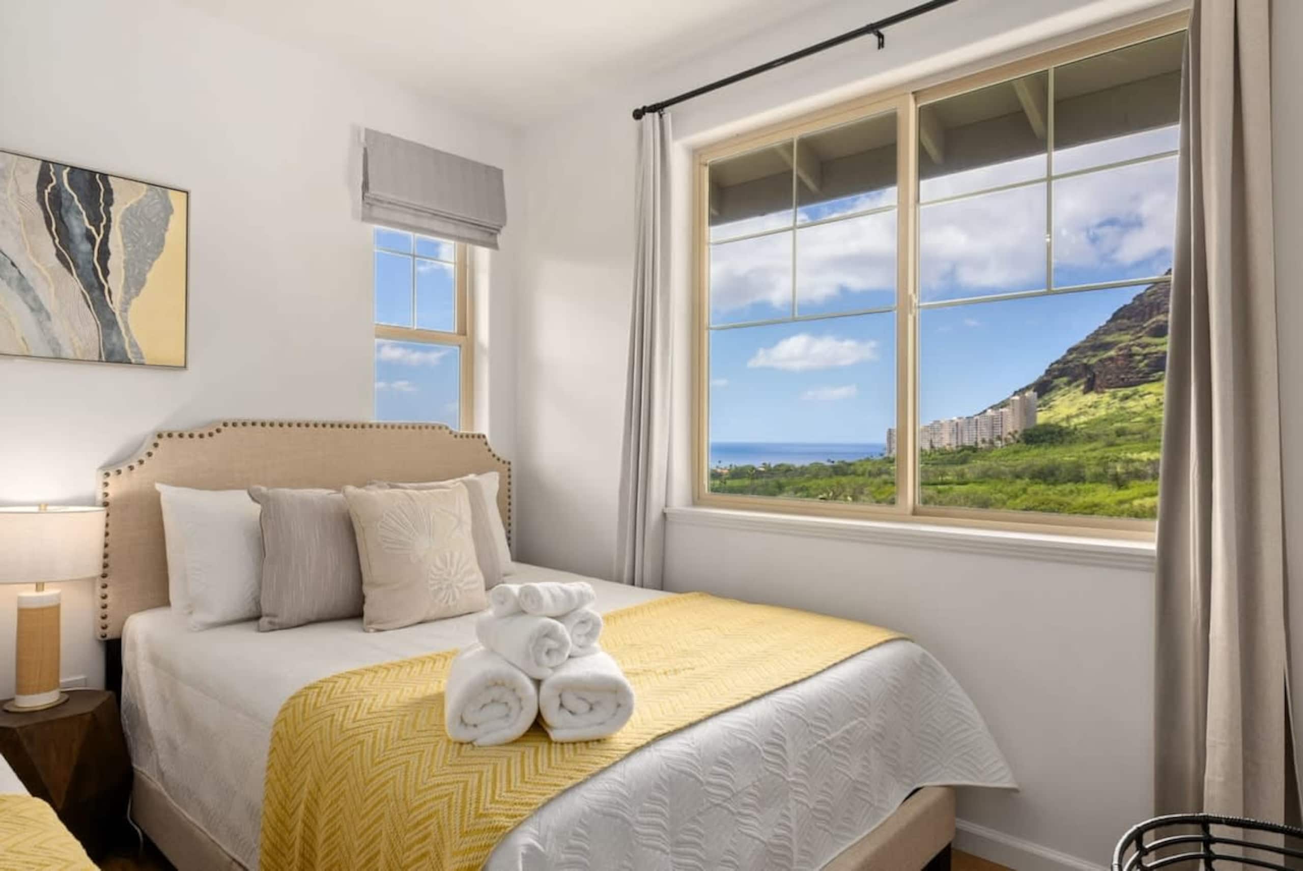 Home in Waianae · ★4.95 · 4 bedrooms · 6 beds · 3.5 private baths - Image 10