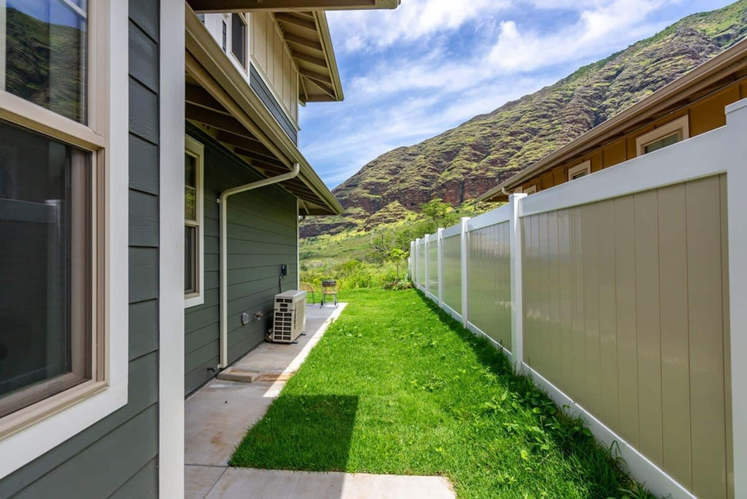 Home in Waianae · ★4.95 · 4 bedrooms · 6 beds · 3.5 private baths - Image 56