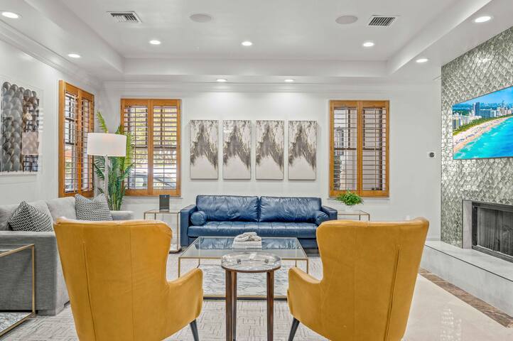 Walk to Beach | Serenity | Hemingway Key gallery image 2