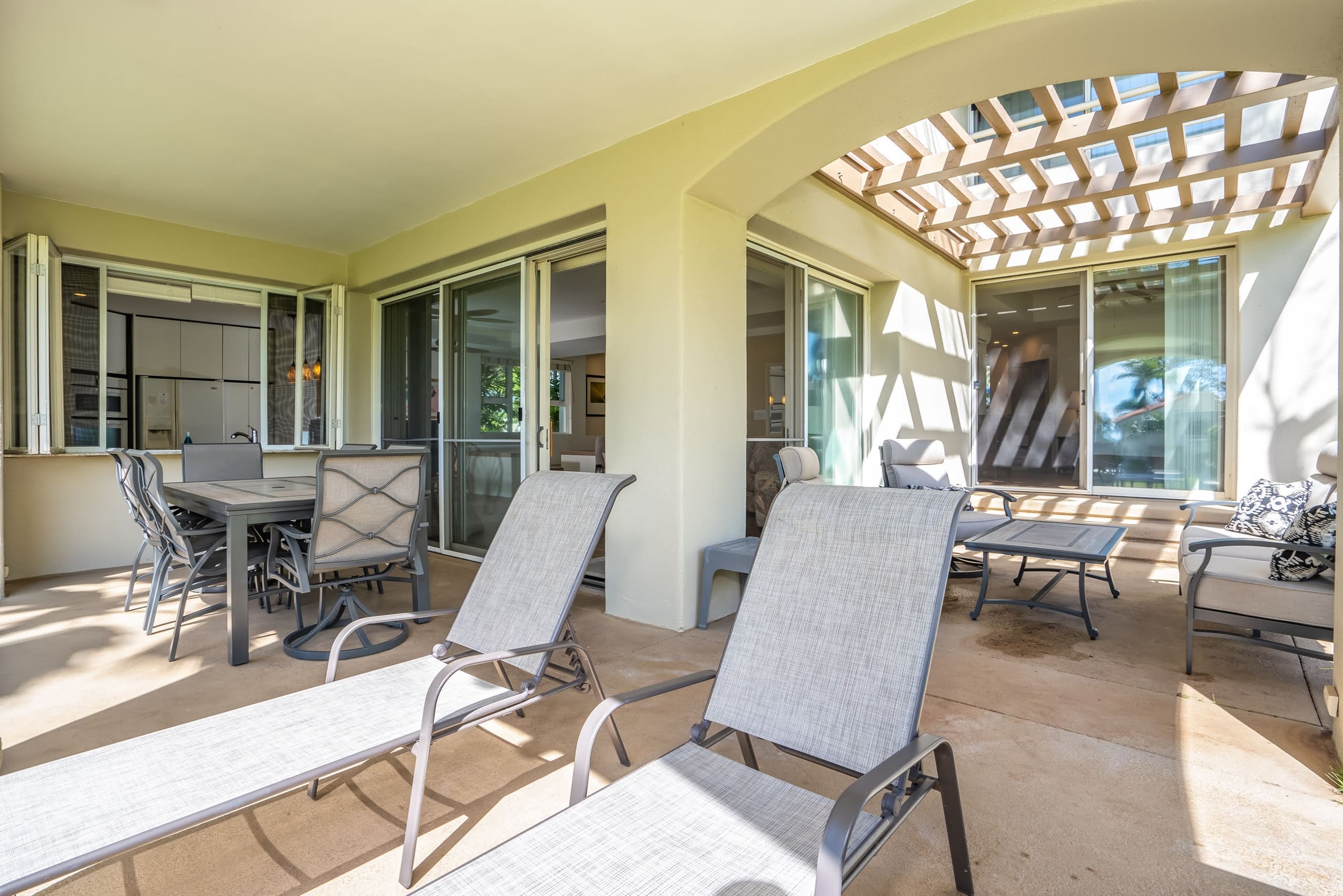 Condo in Kihei · ★4.33 · 2 bedrooms · 4 beds · 2 private baths - Image 37
