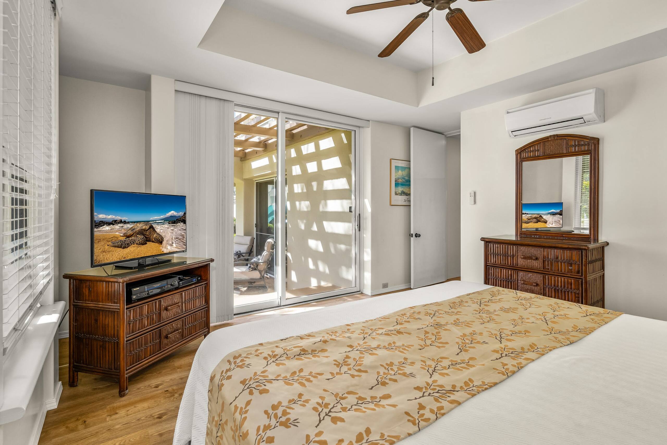 Condo in Kihei · ★4.33 · 2 bedrooms · 4 beds · 2 private baths - Image 14